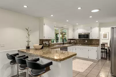 11601 NE 150th Place, Kirkland, WA 98034 - Photo 10