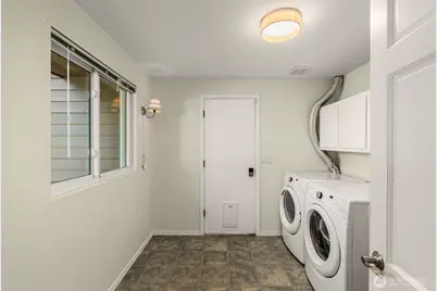 11601 NE 150th Place, Kirkland, WA 98034 - Photo 18