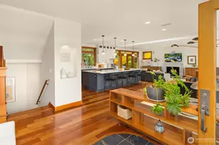 4397 Point White Dr NE, Bainbridge Island, WA 98110 - Photo 4