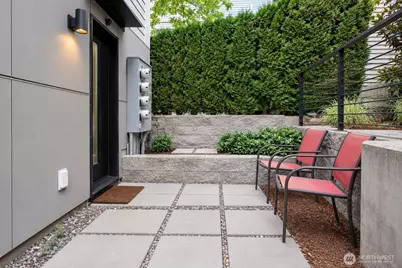 4836 Fauntleroy Way SW, Seattle, WA 98116 - Photo 18