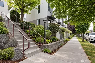 4836 Fauntleroy Wy SW, Seattle, WA 98116 - Photo 2