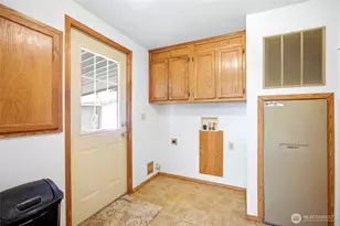9664 NE Maple Dr, Moses Lake, WA 98837 - Photo 16