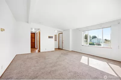 9664 NE Maple Drive, Moses Lake, WA 98837 - Photo 8