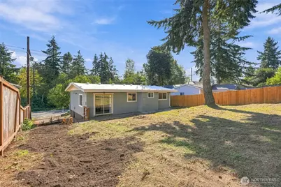 10233 8th Avenue SW, Seattle, WA 98146 - Photo 14