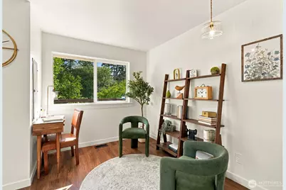 10233 8th Avenue SW, Seattle, WA 98146 - Photo 6