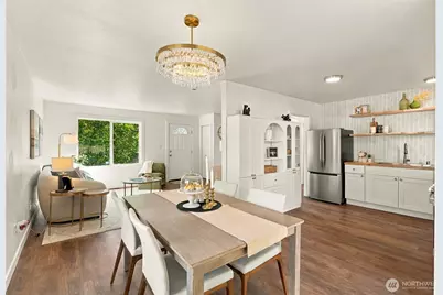 10233 8th Avenue SW, Seattle, WA 98146 - Photo 4