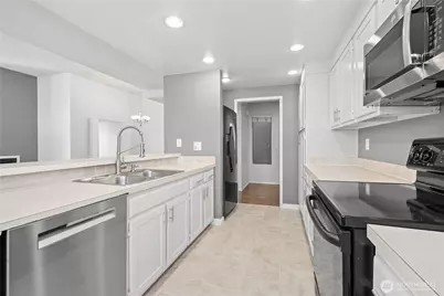 7525 Old Redmond Road #403, Redmond, WA 98052 - Photo 8
