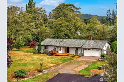 7103 Captain Gray Drive Drive, Ilwaco, WA 98624 - Photo 1