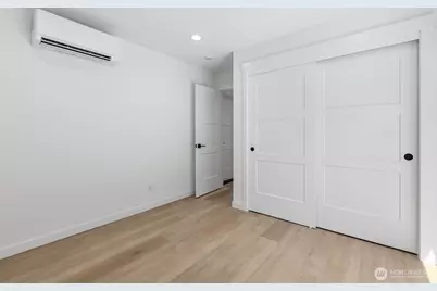 11050 2nd Avenue NW #B, Seattle, WA 98177 - Photo 30