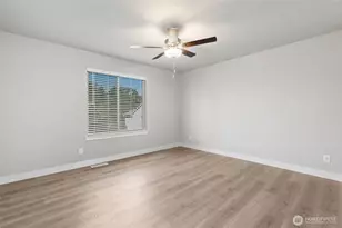 15136 87th Pl E, Puyallup, WA 98375 - Photo 28