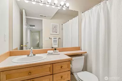 18555 NE 57th Street #18555, Redmond, WA 98052 - Photo 28