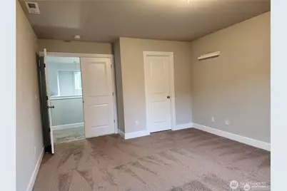 906 Burton Ray Street NE, Lacey, WA 98516 - Photo 4