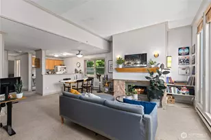 163 Etruria St, Seattle, WA 98109 - Photo 22