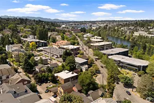 163 Etruria St, Seattle, WA 98109 - Photo 36