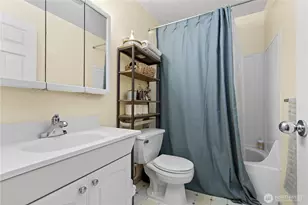 163 Etruria St, Seattle, WA 98109 - Photo 16