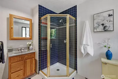 3332 NE 178th Street, Lake Forest Park, WA 98155 - Photo 26