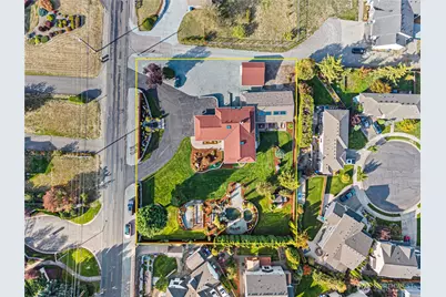 8203 Woodland Avenue E, Puyallup, WA 98371 - Photo 40