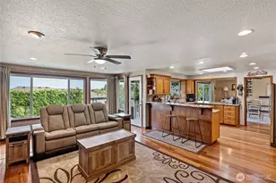 8203 Woodland Ave E, Puyallup, WA 98371 - Photo 20