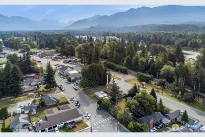 31503 US 2, Sultan, WA 98294 - Photo 2