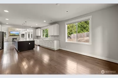 9818 NE 162nd Street, Bothell, WA 98011 - Photo 6