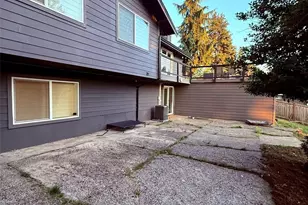 2000 NE 27th St, Renton, WA 98056 - Photo 36