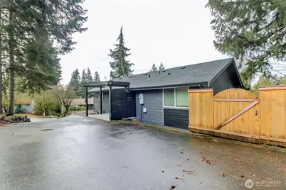 2000 NE 27th Street, Renton, WA 98056 - Photo 6