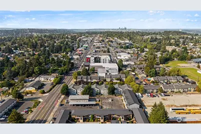 10790 16th Avenue SW, Seattle, WA 98146 - Photo 32