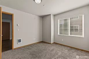 10790 16th Ave SW, Seattle, WA 98146 - Photo 22