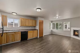 10790 16th Ave SW, Seattle, WA 98146 - Photo 10