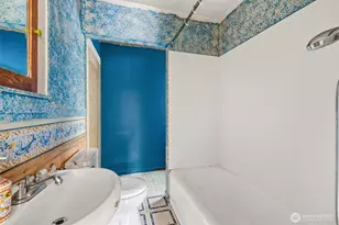 3831 Bagley Ave N, Seattle, WA 98103 - Photo 6