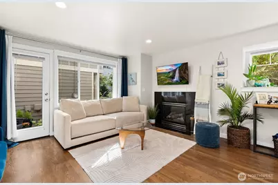 7110 California Avenue SW, Seattle, WA 98136 - Photo 4