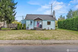 202 Cowlitz Dr, Kelso, WA 98626 - Photo 2