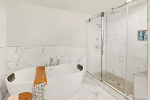2911 198th Ave SE, Sammamish, WA 98075 - Photo 16
