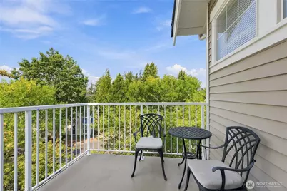 1601 NE Katsura Street #101, Issaquah, WA 98029 - Photo 12