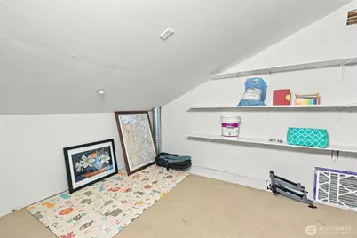1601 NE Katsura Street #101, Issaquah, WA 98029 - Photo 32
