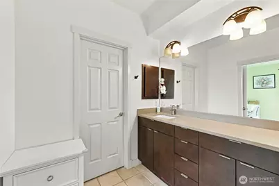 1601 NE Katsura Street #101, Issaquah, WA 98029 - Photo 22