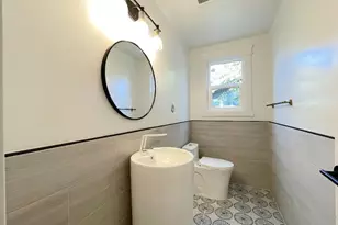 2040 128th Ave SE, Bellevue, WA 98005 - Photo 22