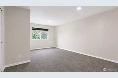 13367 Ambaum Boulevard SW, Burien, WA 98146 - Photo 18