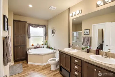 163 Apple Tree Lane, Onalaska, WA 98570 - Photo 16