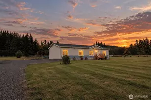 163 Apple Tree Ln, Onalaska, WA 98570 - Photo 1