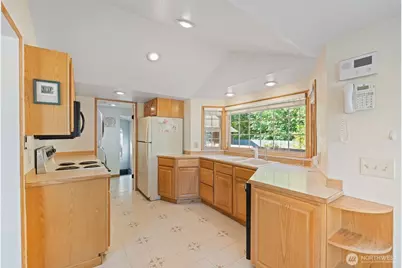 811 Euclid Way, Centralia, WA 98531 - Photo 16