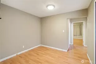 125 Hayes Pl SW, Renton, WA 98057 - Photo 8