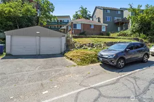125 Hayes Pl SW, Renton, WA 98057 - Photo 2