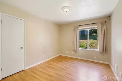 125 Hayes Place SW #1 & 2, Renton, WA 98057 - Photo 14