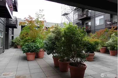 3333 Wallingford Avenue N #307, Seattle, WA 98103 - Photo 4
