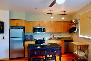 3333 Wallingford Ave N, Seattle, WA 98103 - Photo 2