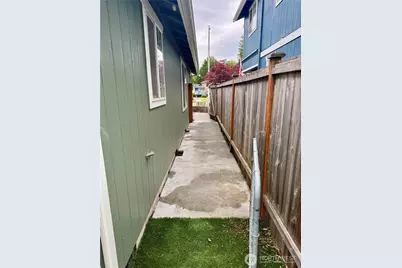 6412 79th Place NE, Marysville, WA 98270 - Photo 6