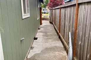 6412 79th Pl NE, Marysville, WA 98270 - Photo 6
