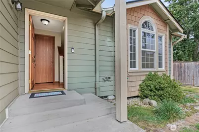 19818 10th Avenue Ct E, Spanaway, WA 98387 - Photo 2