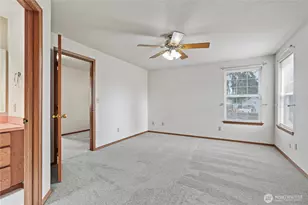 19818 10th Ave Ct E, Spanaway, WA 98387 - Photo 14